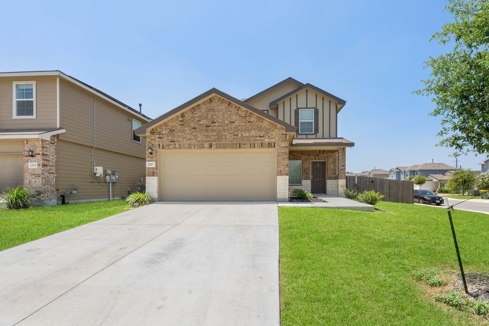 1327 Brown Pelican Way