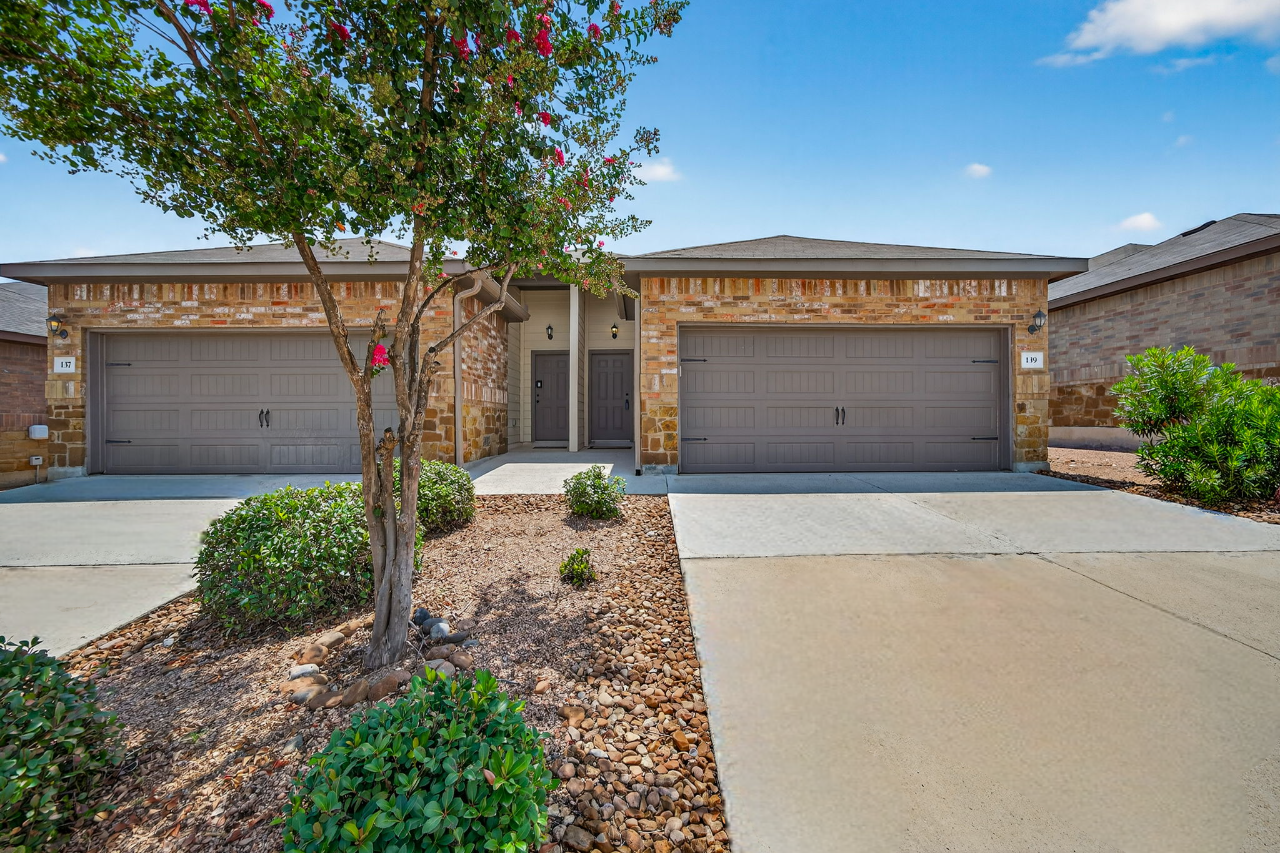 139 Joanne Cove