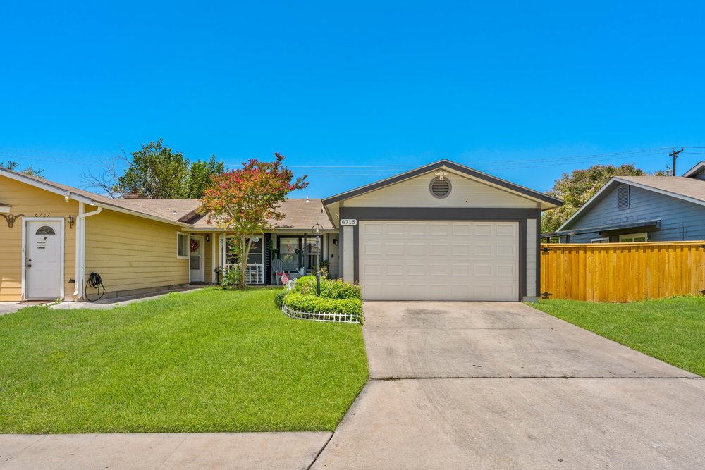 6715 Hickory Springs Drive