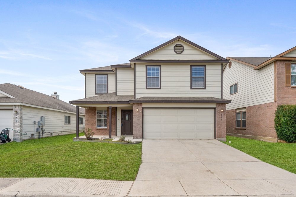 Property main image