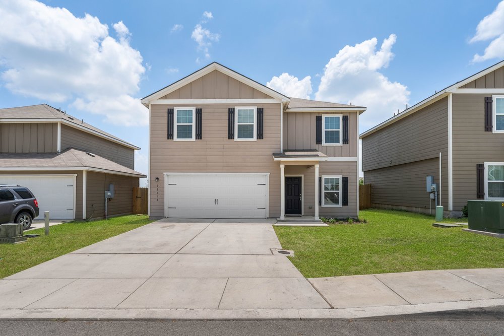 11038 Chatham Court