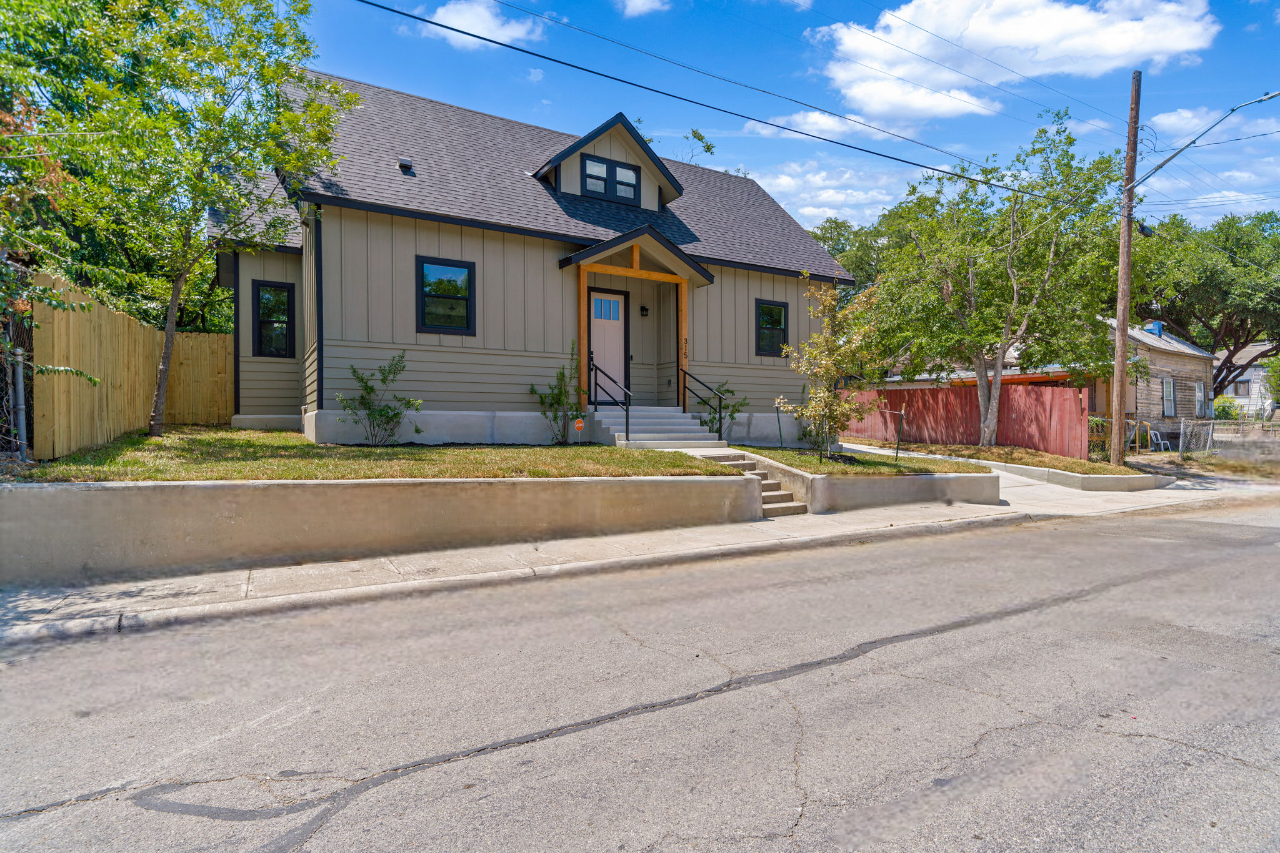 Property thumbnail image