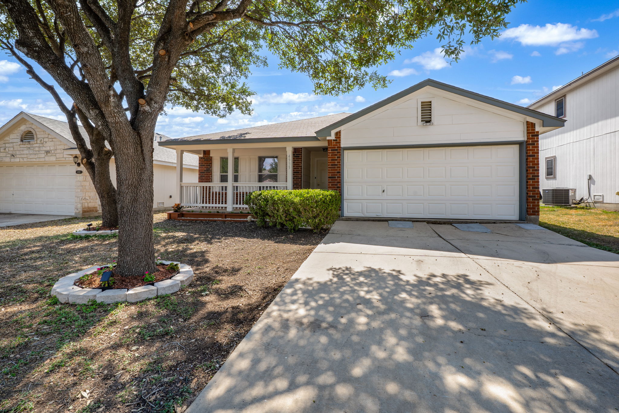 4935 Dahlia Terrace