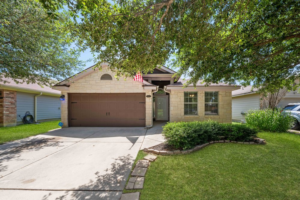 9302 Mare Country